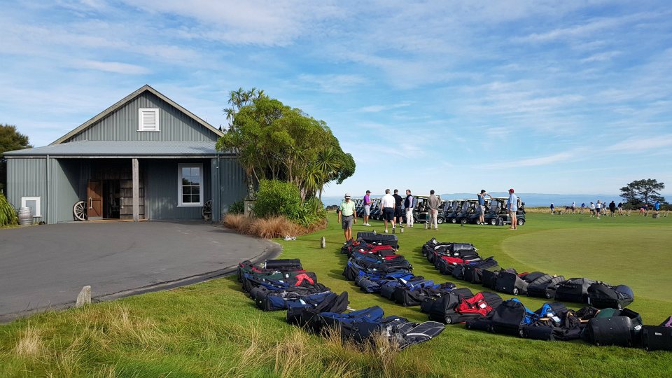 <h2>2019 New Zealand & Sydney Golf Cruise</h2>Azamara Quest (Jan)