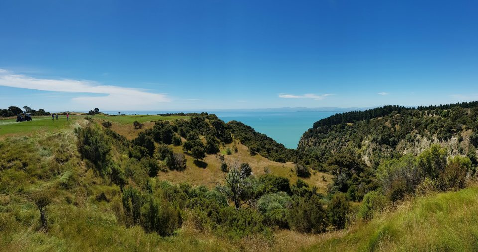 <h2>2019 New Zealand & Sydney Golf Cruise</h2>Azamara Quest (Jan)